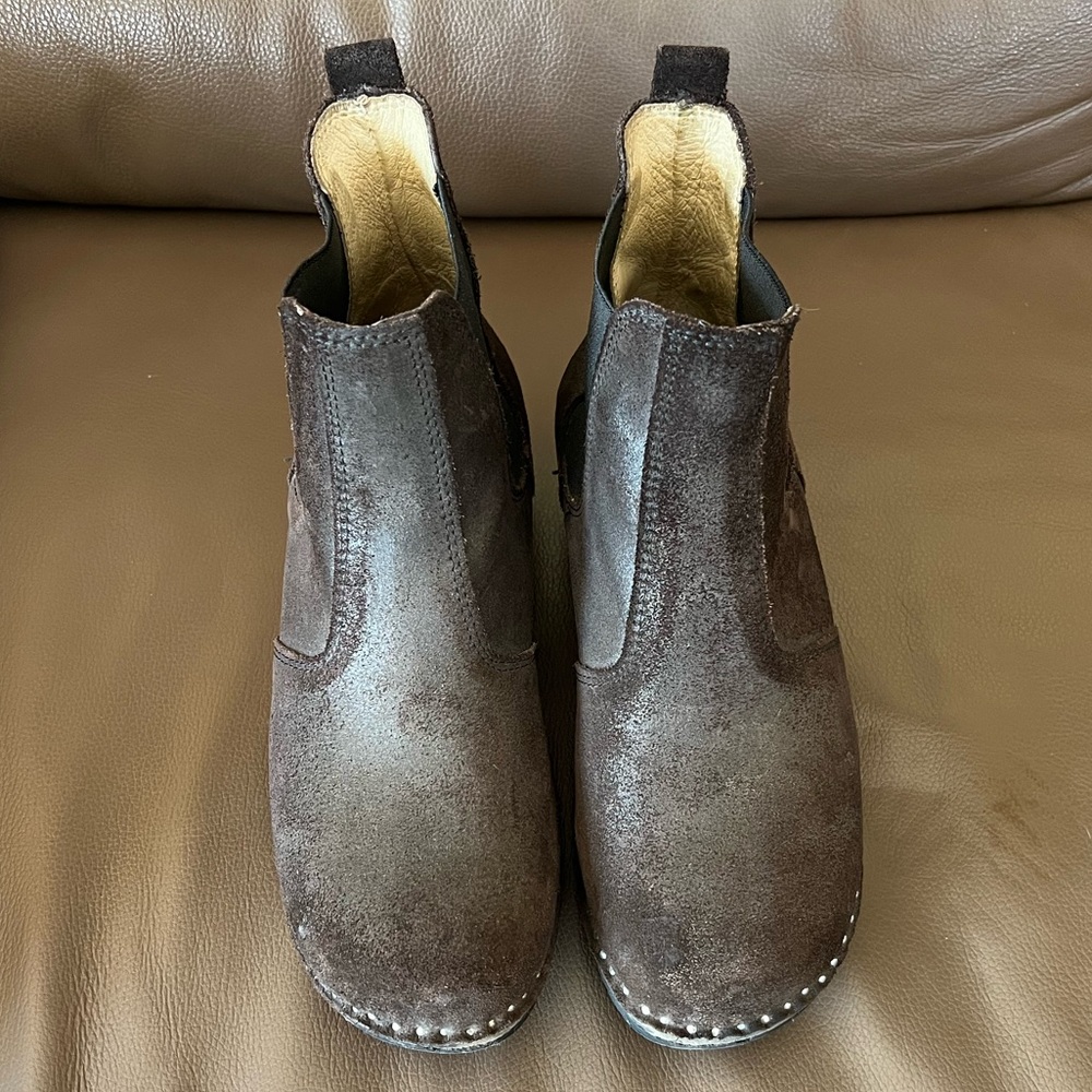 Troentorp Brown Suede Clog Chelsea Boot Womens 39, Used